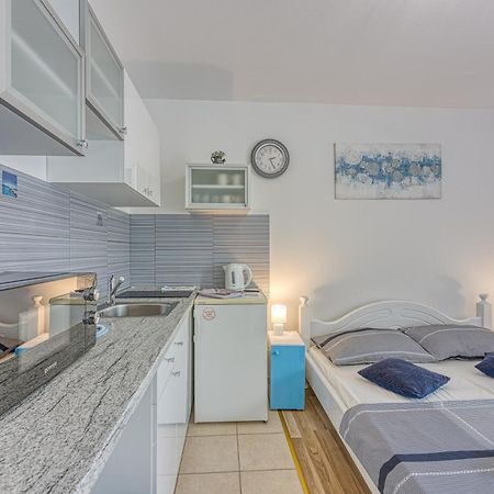 Studio Apartmani Ivanda Makarska Eksteriør billede